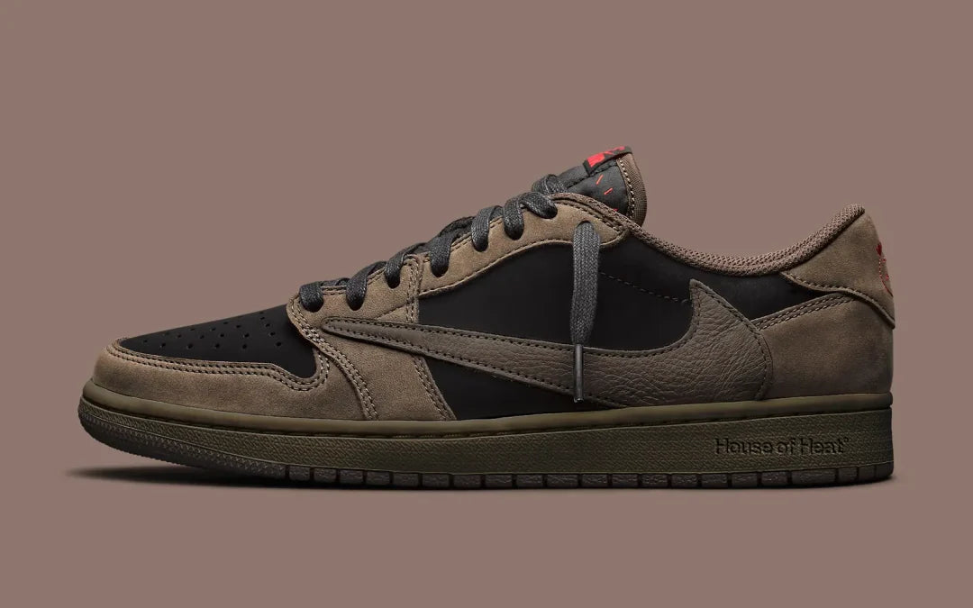 Air Jordan 1 Retro Low OG SP x
Travis Scott "Velvet Brown"