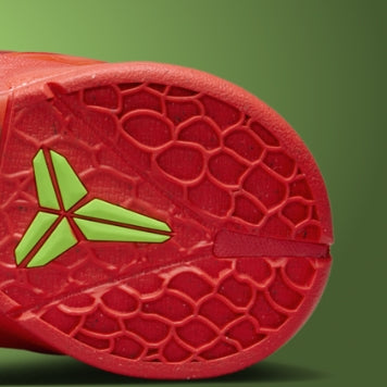 Kobe 6 Protro
"Reverse Grinch"