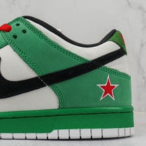 Nike SB Dunk Low
"Heineken"