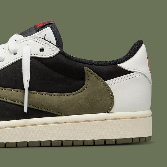 Air Jordan 1 Retro Low OG SP x
Travis Scott "Olive"
