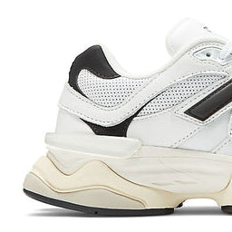 New Balance 9060
"White Black"