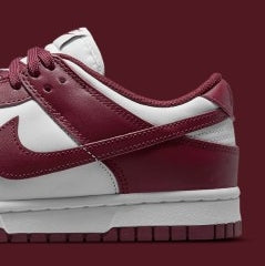 Nike Dunk Low
"Bordeaux" (Women's)