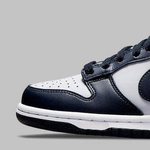 Nike Dunk Low
"Georgetown"