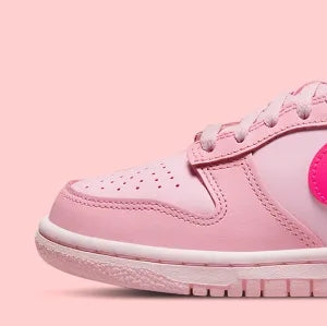 Nike Dunk Low
"Triple Pink" (GS)