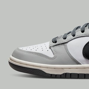 Nike Dunk Low
"Light Smoke Grey" (Women's)