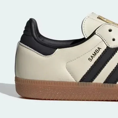 Adidas Samba OG
"Cream White Sand Strata"