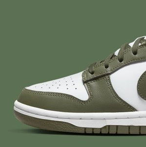 Nike Dunk Low
"Medium Olive" (Women's)