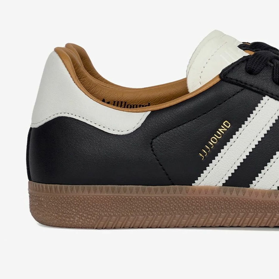 Adidas Samba OG x
JJJJound "Black"8