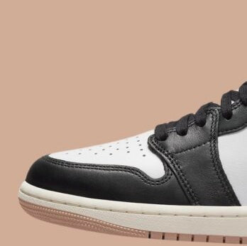 Air Jordan 1 Retro High OG
"Latte" (Women's)