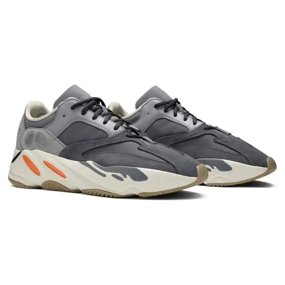 Adidas Yeezy Boost 700
"Magnet"