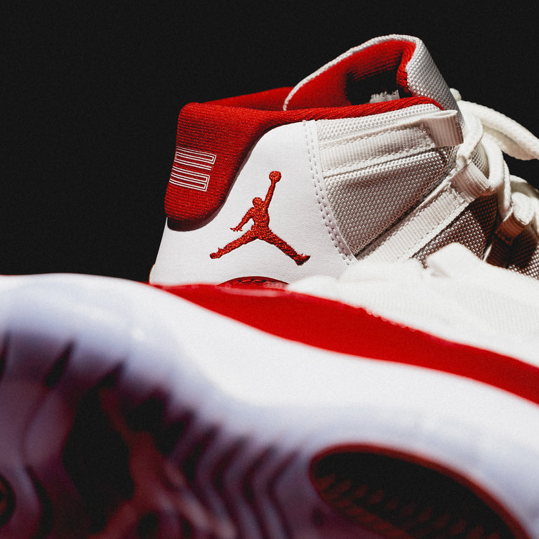 Air Jordan 11 Retro
"Cherry" (2022)
