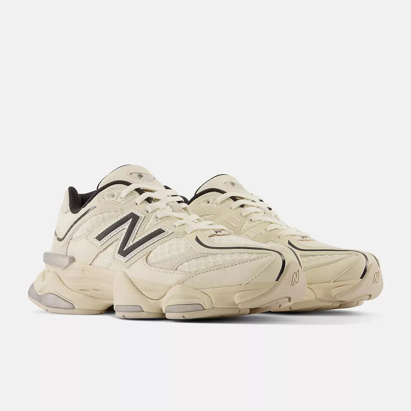New Balance 9060
"Turtledove Black Silver Metallic"