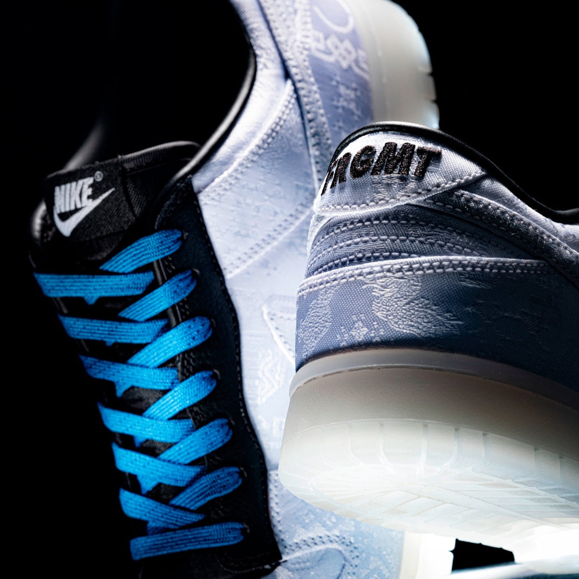 Nike Dunk Low x
CLOT "Fragment White"