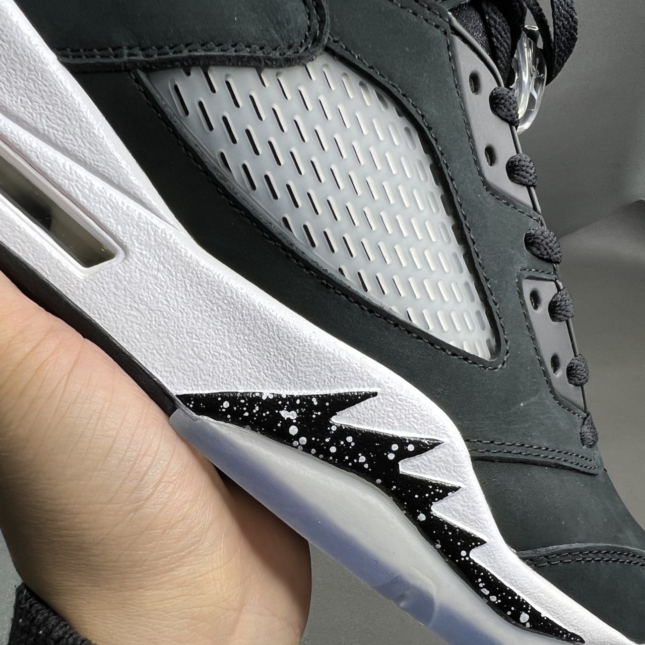 Ait Jordan 5 Retro "Oreo’ Moonlight"