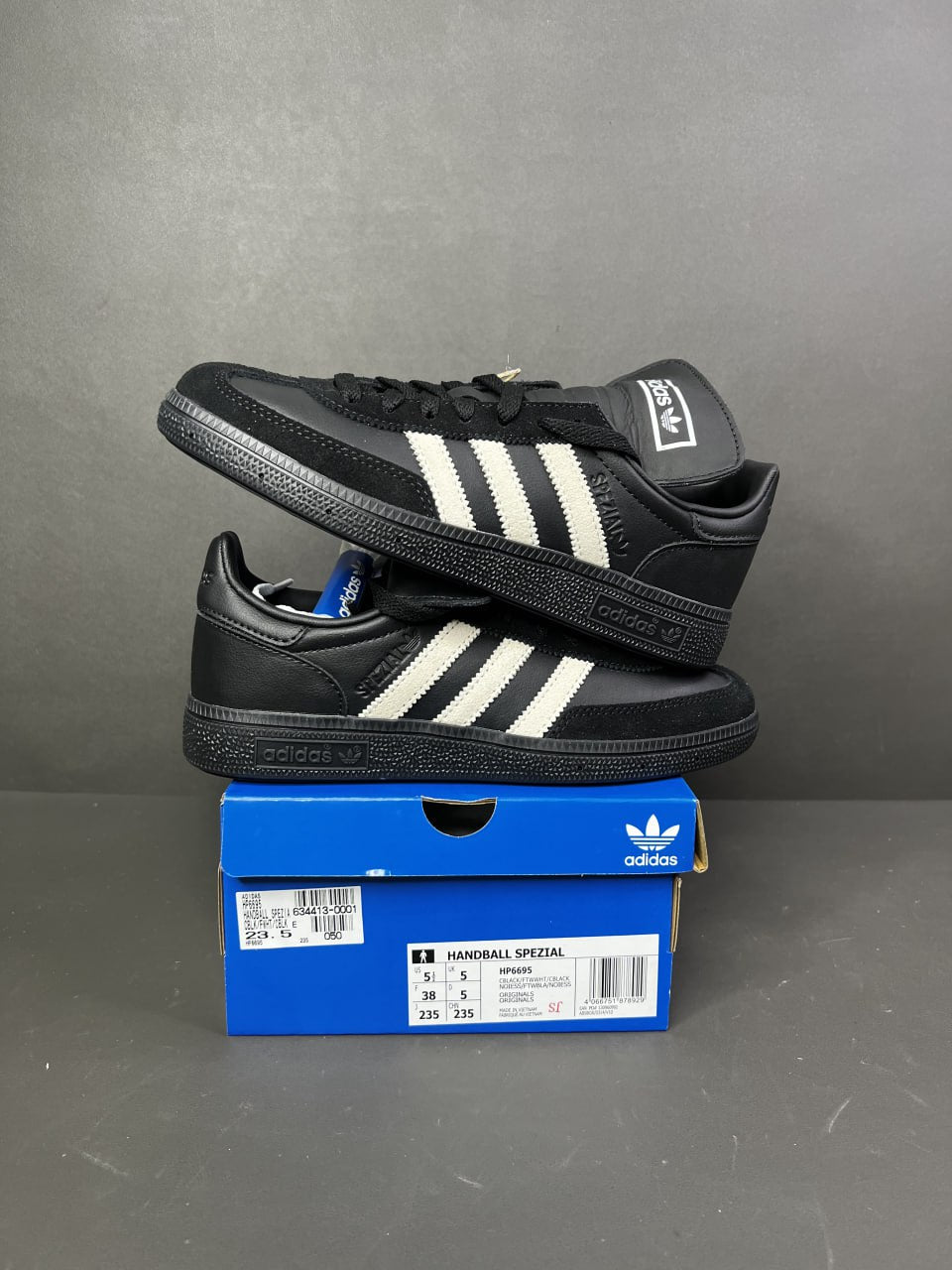 Adidas Handball Spezial
"Shukyu × Ewax Black"