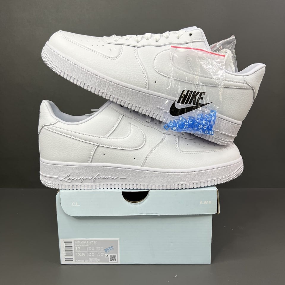 Air Force 1 Low x
Drake NOCTA "Certified Lover Boy"