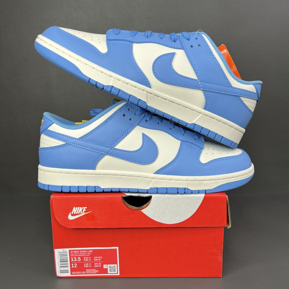 Nike Dunk Low
"Coast"