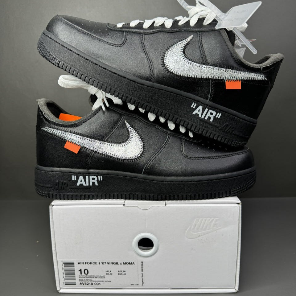 Air Force 1 Low '07 x
Off-White "MoMA"