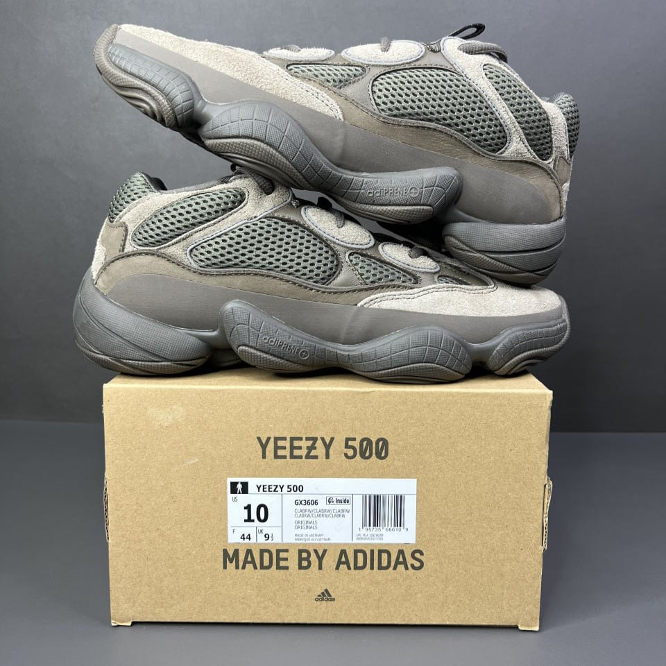 Adidas Yeezy 500
"Clay Brown"