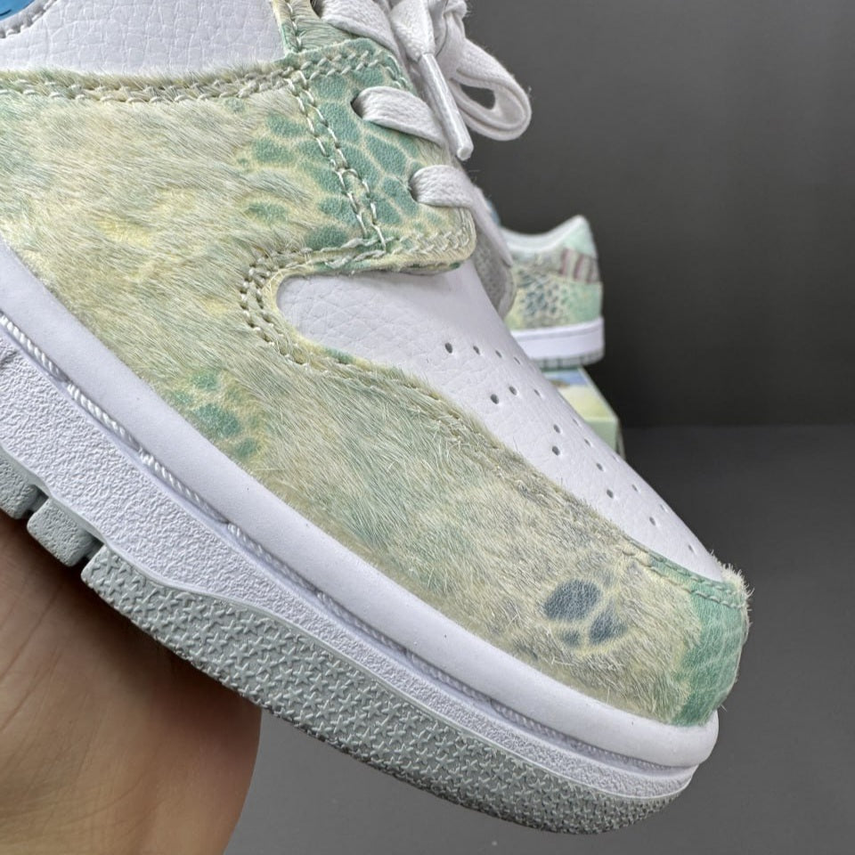 Nike Dunk Low LX
"Year of the Dragon" (2024)
