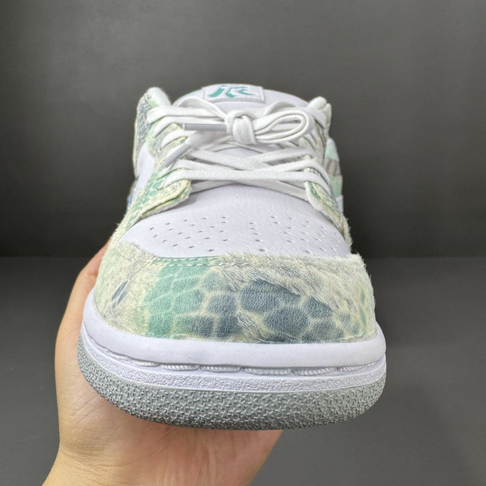 Nike Dunk Low LX
"Year of the Dragon" (2024)