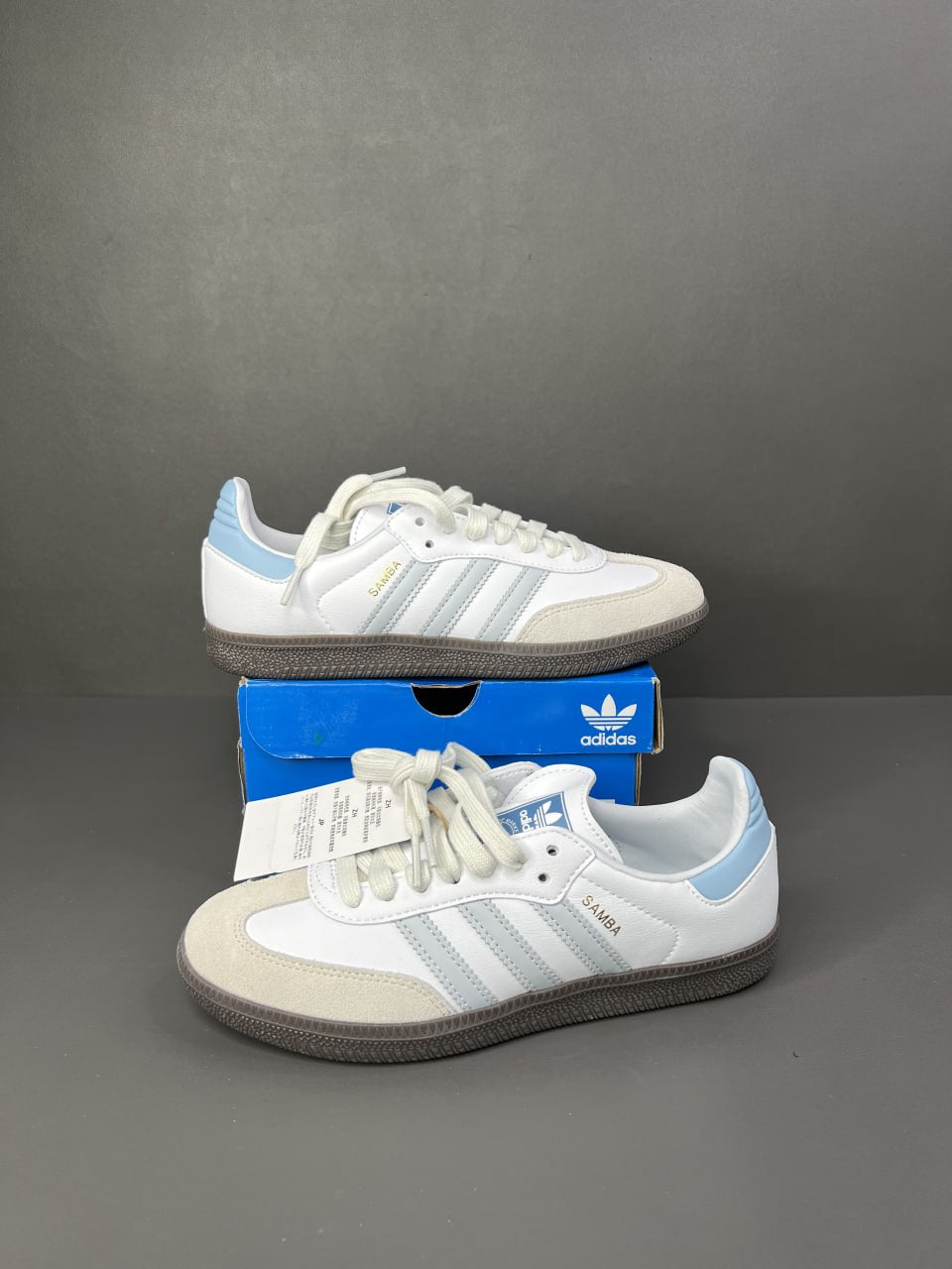 Adidas Samba OG
"White Halo Blue"