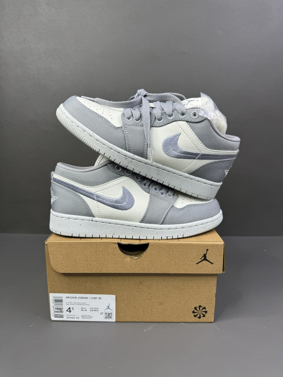 Air Jordan 1 Low SE
"Light Steel Grey" (Women's)
