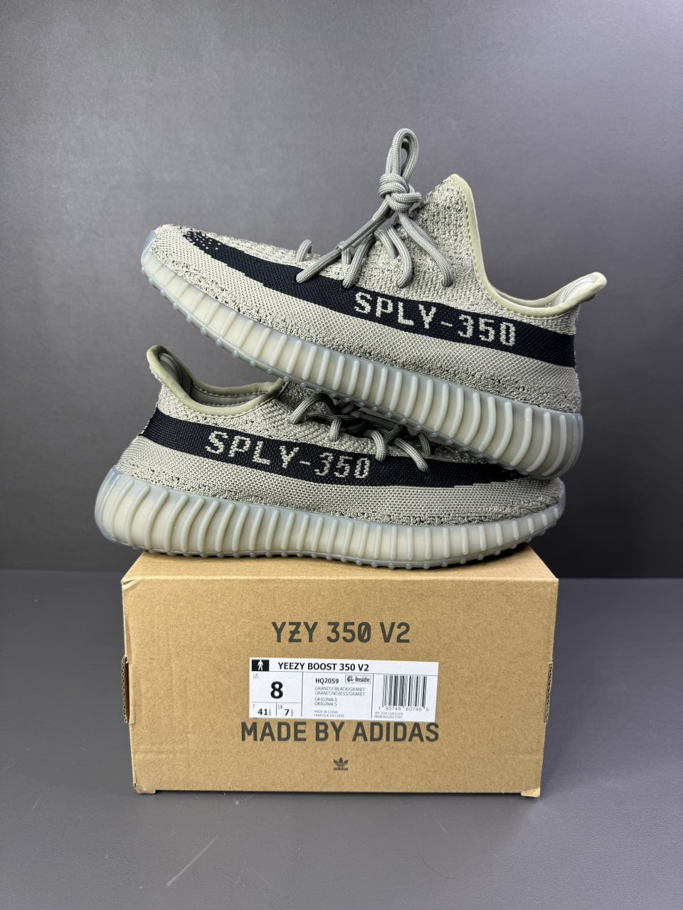 Adidas Yeezy Boost 350 V2
"Granite"