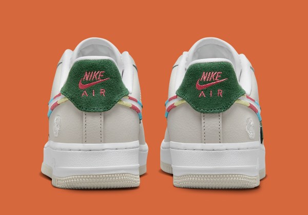 Air Force 1 '07
"All Petals United" (Women's)