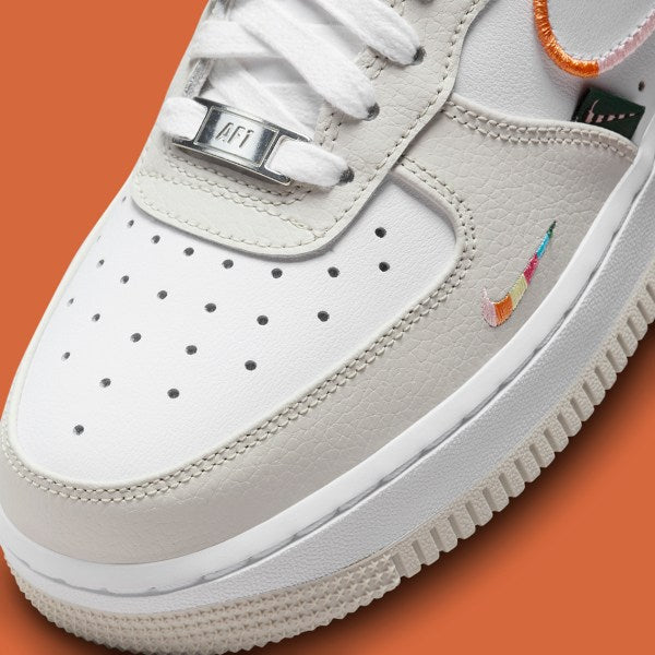 Air Force 1 '07
"All Petals United" (Women's)