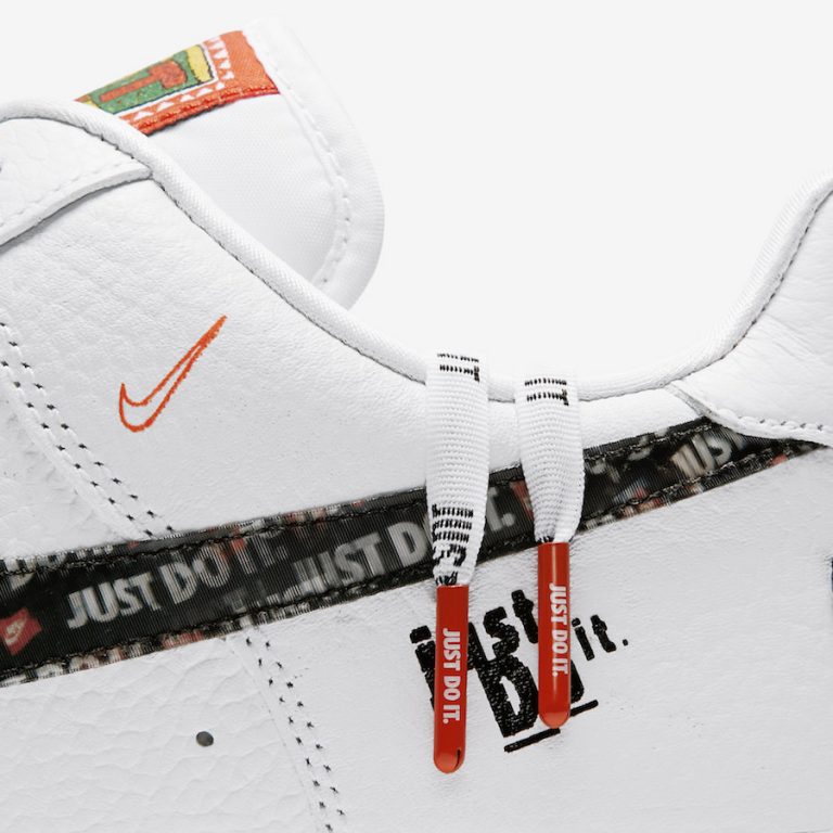 Air Force 1 Low
"Just Do It Pack White/Black"