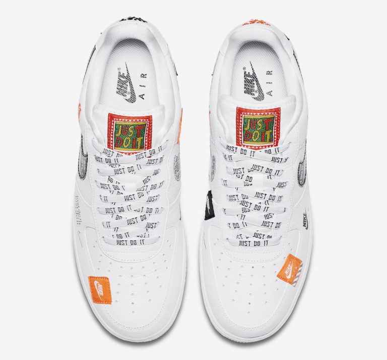Air Force 1 Low
"Just Do It Pack White/Black"