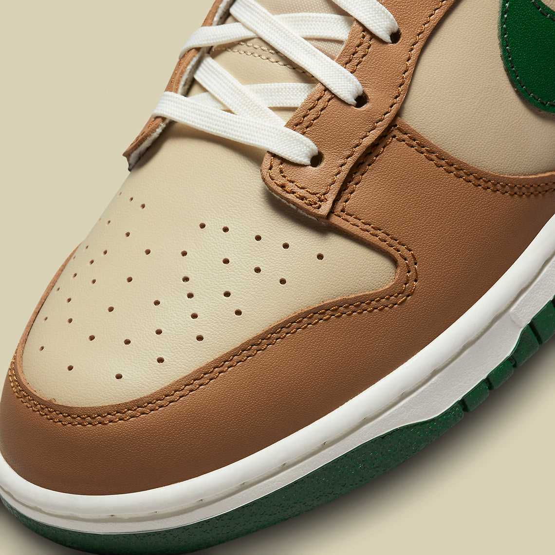 Nike Dunk Low Retro
"Rattan Gorge Green"