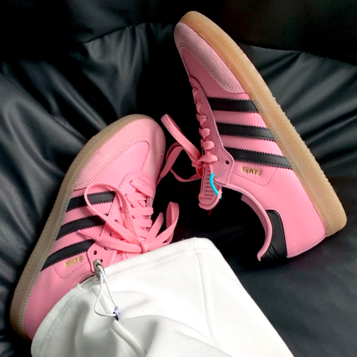 Adidas Samba x
Inter Miami CF "Lionel Messi Pink"