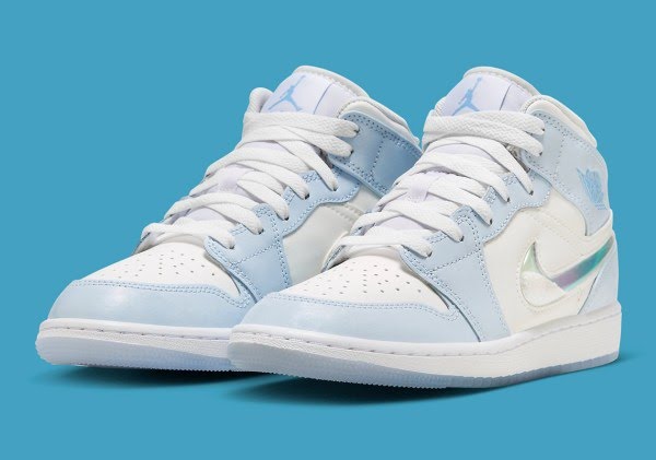 Air Jordan 1 Mid SE
"Glitter Swoosh" (GS)