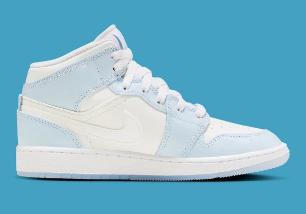 Air Jordan 1 Mid SE
"Glitter Swoosh" (GS)