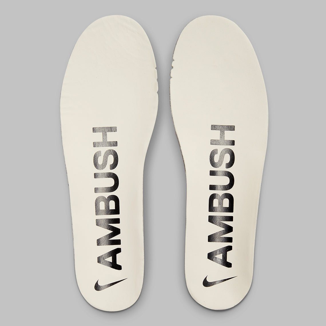 Air Force 1 Low SP x
AMBUSH "Phantom"