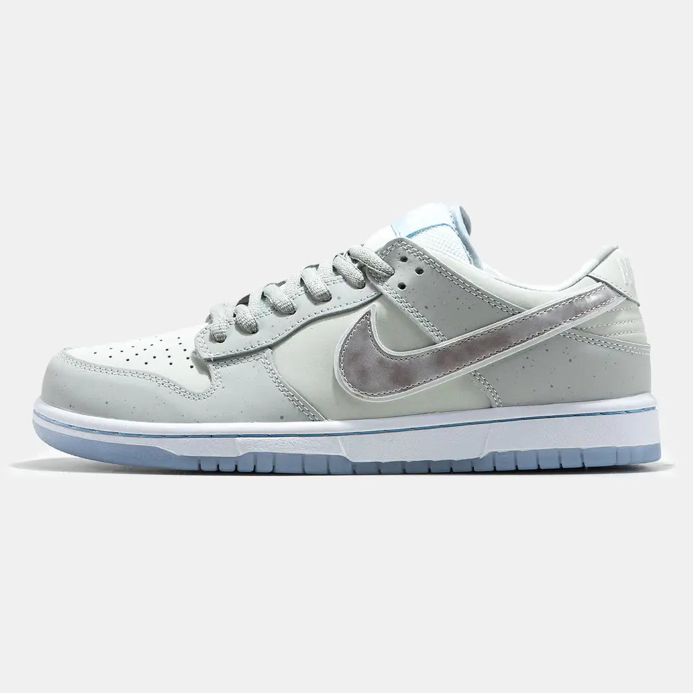 Nike SB Dunk Low x
Concepts "White Lobster" (Friends and Family)