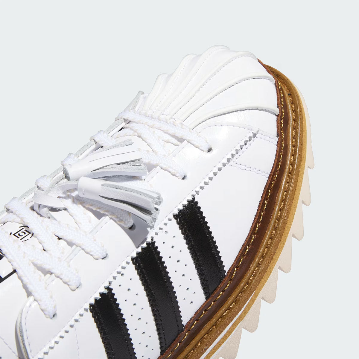 Adidas Superstar x
CLOT by Edison Chen "White Crystal Sand"