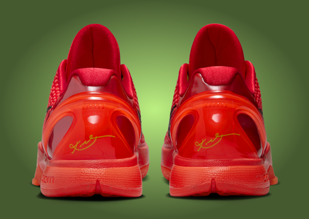 Kobe 6 Protro
"Reverse Grinch"