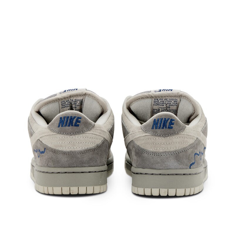 Nike SB Dunk Low "London"