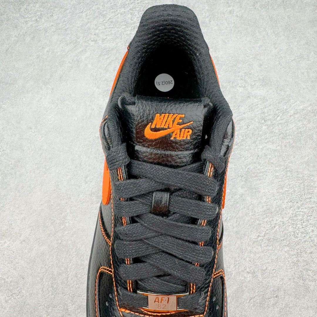 Air Force 1 Low Black
"VLONE"