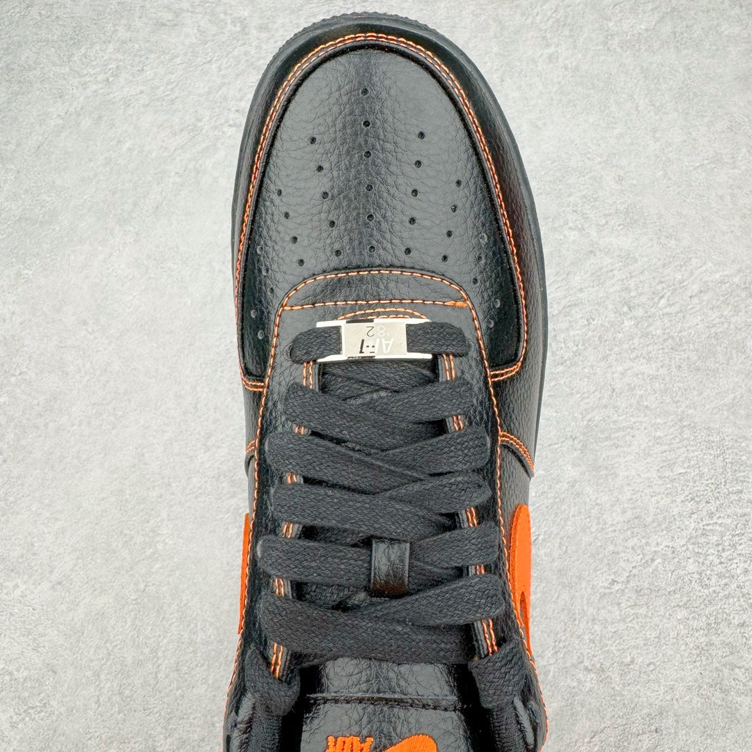 Air Force 1 Low Black
"VLONE"