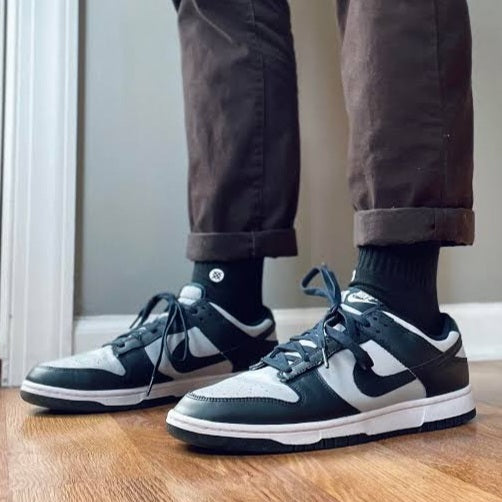 Nike Dunk Low
"Georgetown"