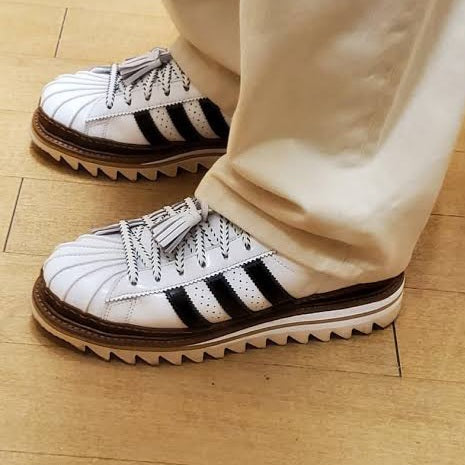 Adidas Superstar x
CLOT by Edison Chen "White Crystal Sand"