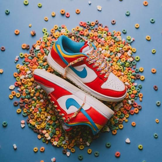 Nike Dunk Low QS
"LeBron James Fruity Pebbles"