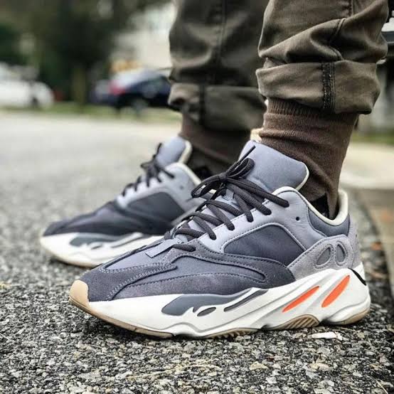 Adidas Yeezy Boost 700
"Magnet"