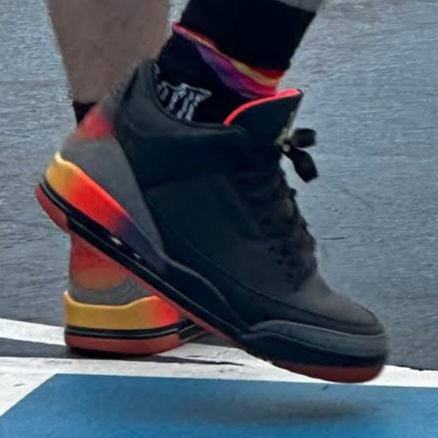Air Jordan 3 Retro x
J Balvin "Rio"