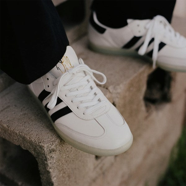 Adidas Samba x
Jason Dill "White Black"