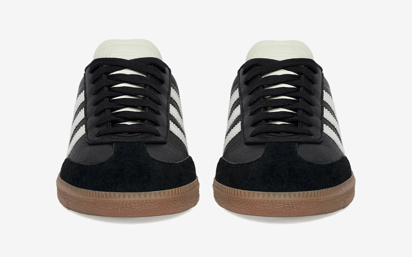 Adidas Samba OG x
JJJJound "Black"8